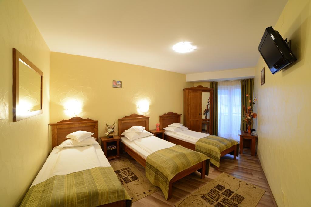 Hotel Lucy Star Cluj Napoca Ruang foto